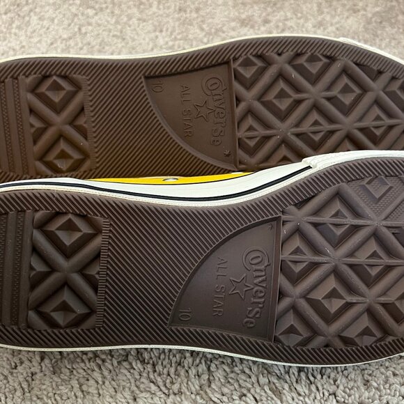 Unisex Converse Chuck Taylor 70 Yellow & Cream Lowtop Sneakers Size M10/W12 BNIB - Picture 5 of 7
